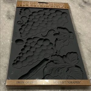 Iron Orchid Designs Grapes Mould NWT